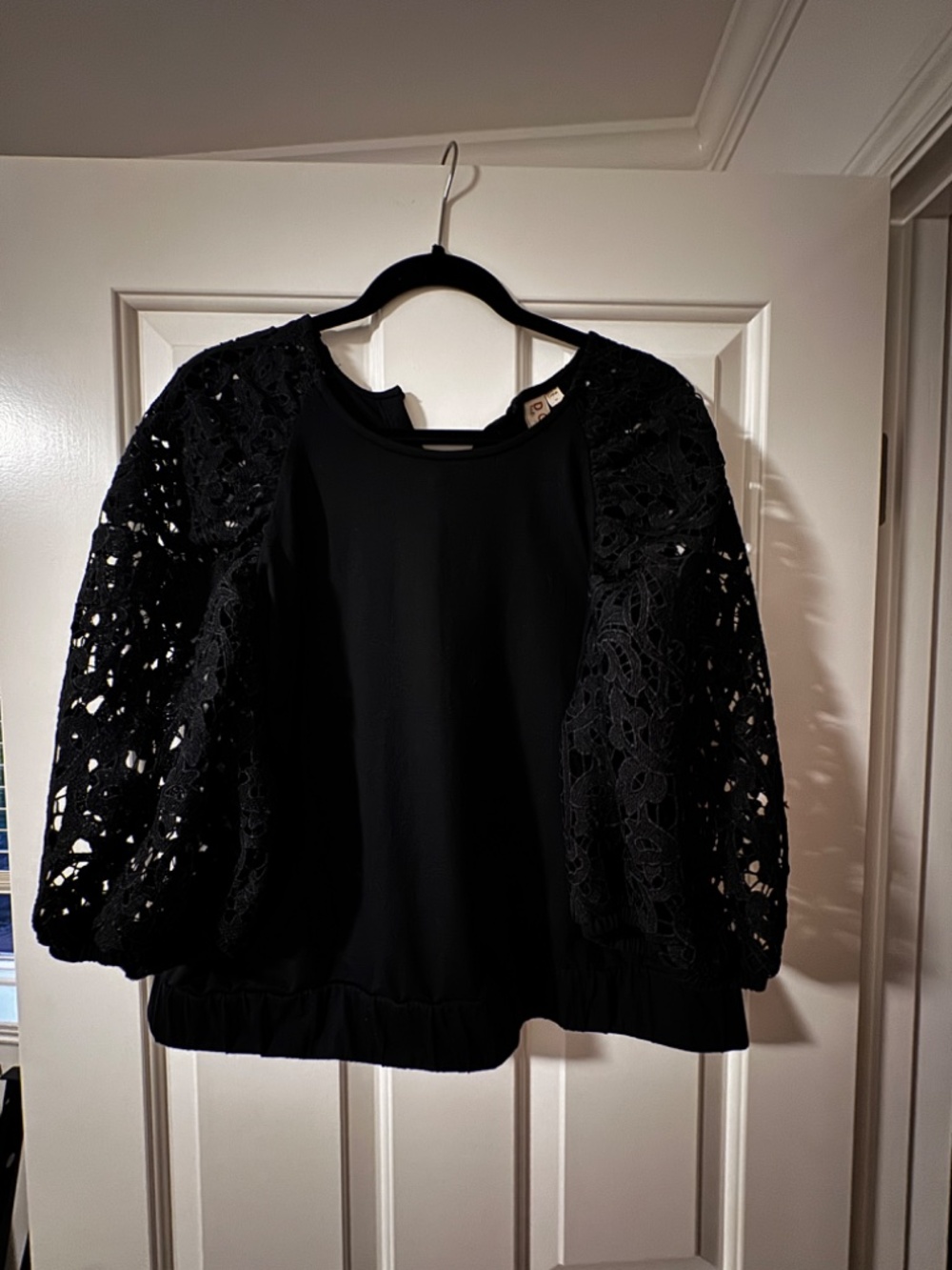 Anthropologie DOLAN Lace-Sleeve Sweatshirt Black Size 1X Like New